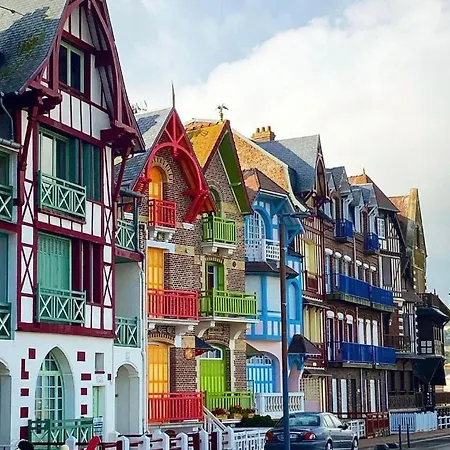 公寓 Lilouna Avec Parking Prive